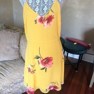 Gilly flowered dress sz L